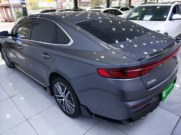 Фото 5 - Geely Preface