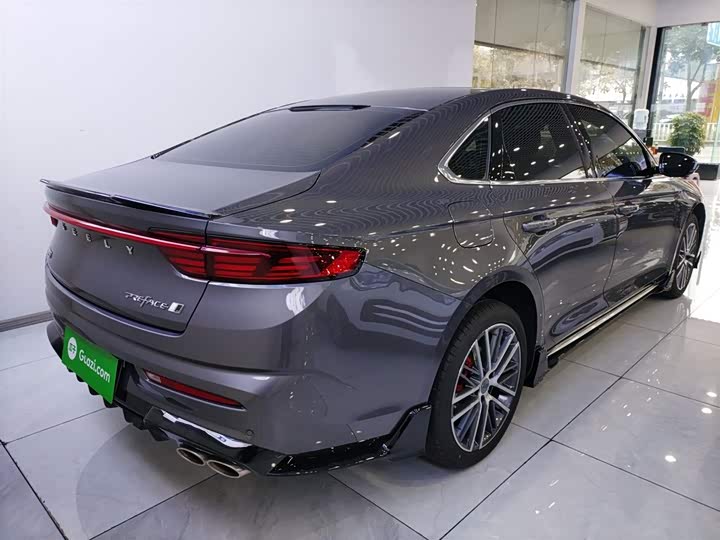 Фото 7 - Geely Preface