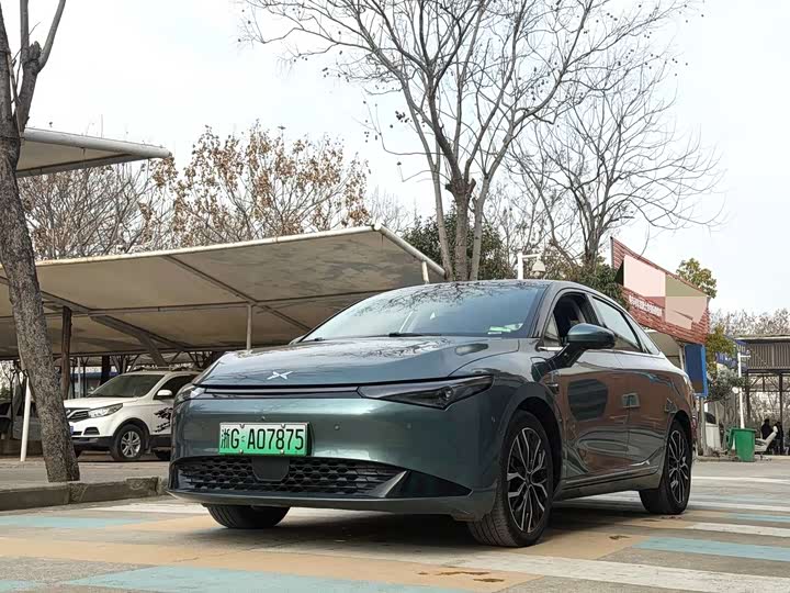 Фото 1 - XPeng P5