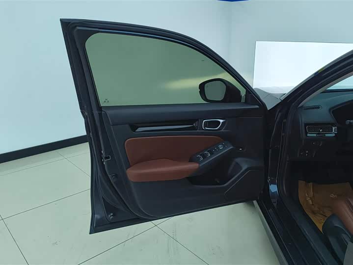 Фото 7 - Honda Civic