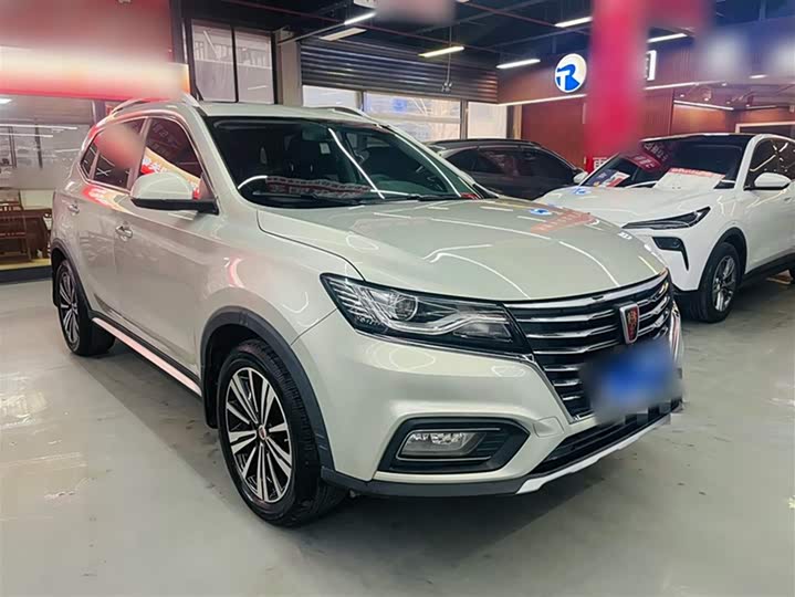 Фото 8 - Roewe RX5