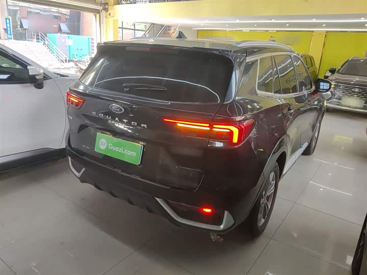 Фото 7 - Ford Equator Sport