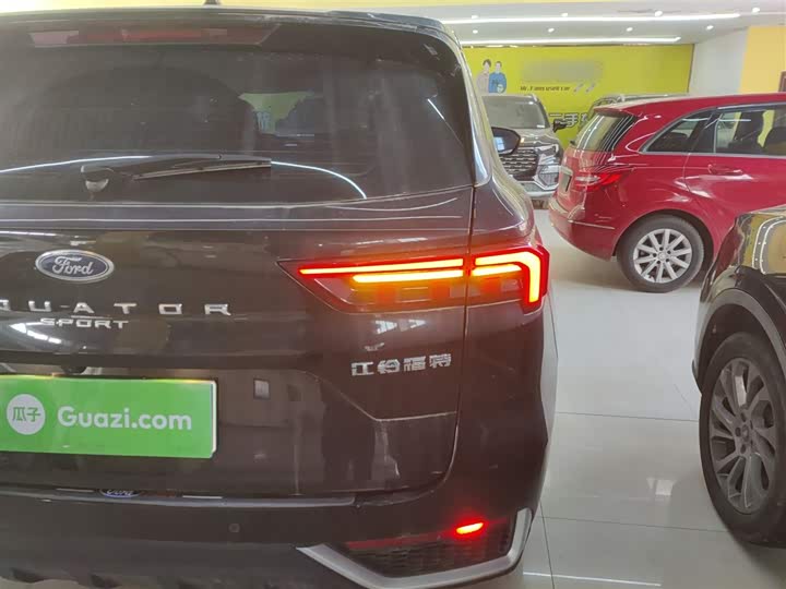 Фото 8 - Ford Equator Sport