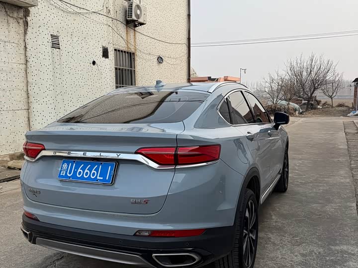 Фото 4 - Geely Tugella S