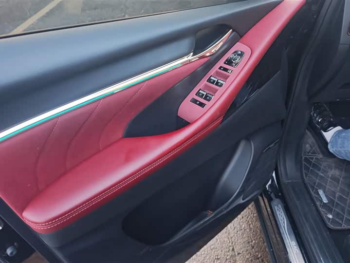 Фото 7 - GAC Trumpchi M8