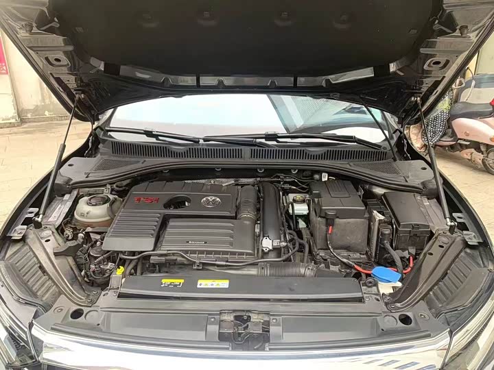 Фото 7 - Volkswagen Sagitar L