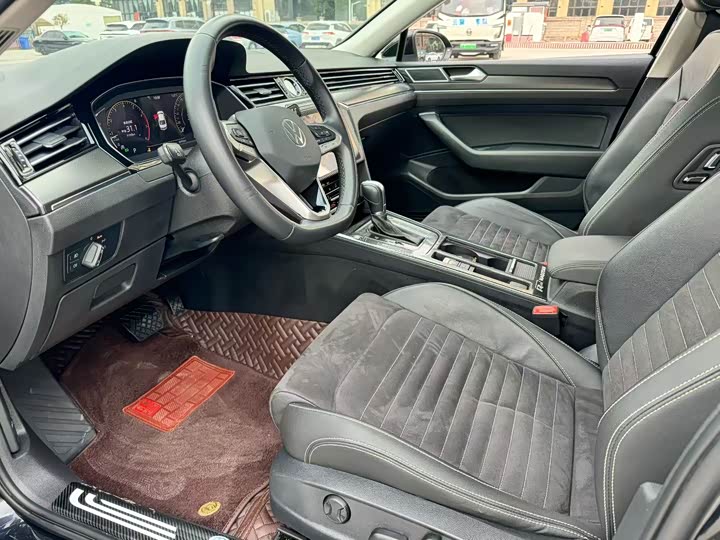 Фото 4 - Volkswagen Magotan