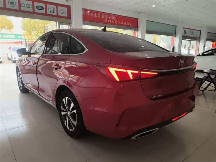 Фото 5 - Changan Eado Plus