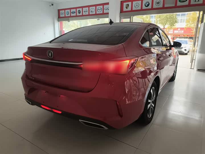 Фото 7 - Changan Eado Plus