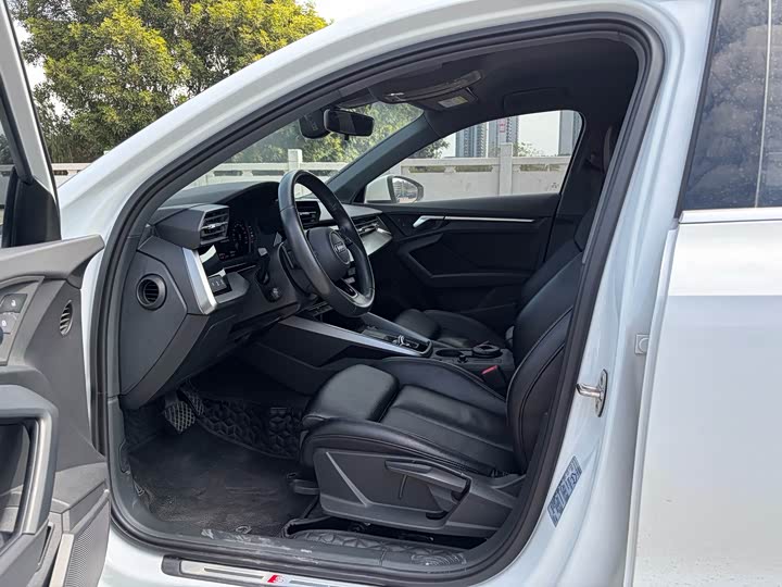 Фото 4 - Audi A3