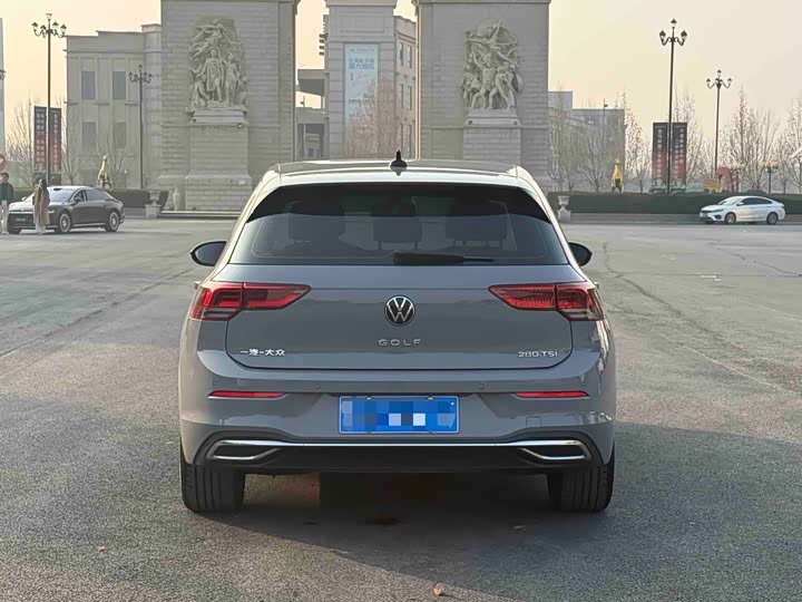 Фото 6 - Volkswagen Golf