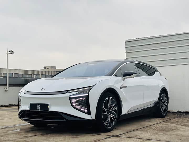 Фото 1 - HiPhi X