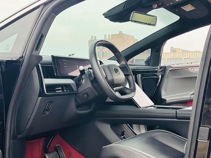 Фото 5 - HiPhi X