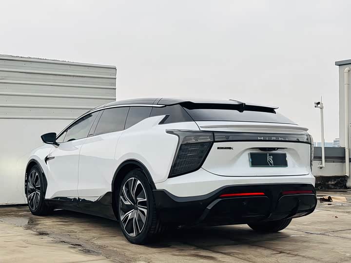 Фото 8 - HiPhi X