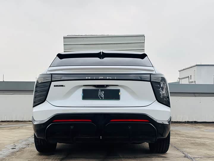 Фото 9 - HiPhi X