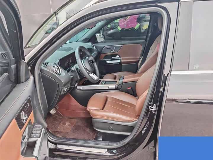 Фото 4 - Mercedes-Benz GLB-Class