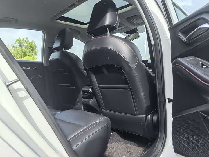 Фото 4 - MG Motor 5