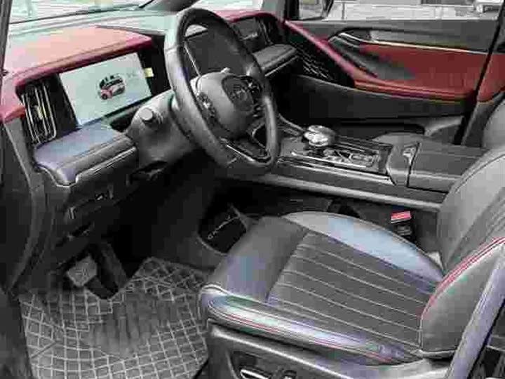 Фото 4 - GAC Trumpchi M8