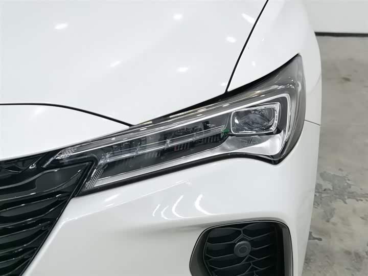 Фото 7 - Buick Verano