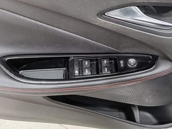 Фото 9 - Buick Verano