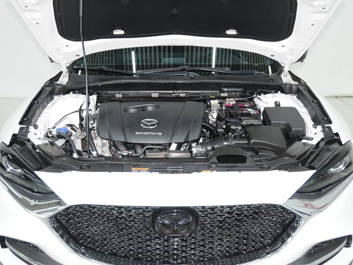 Фото 6 - Mazda CX-4