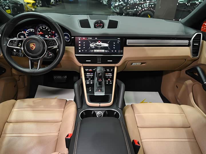 Фото 6 - Porsche Cayenne