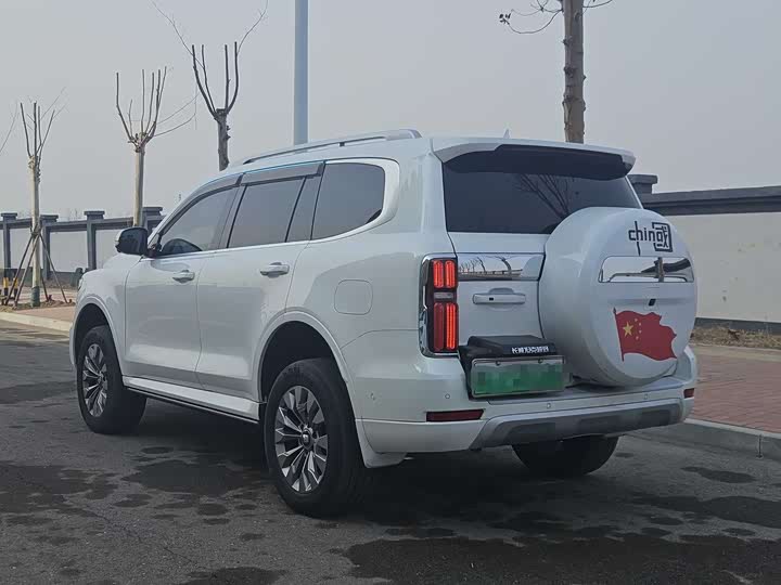 Фото 5 - Tank 500 Hybrid