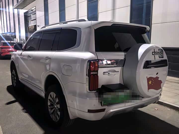 Фото 7 - Tank 500 Hybrid