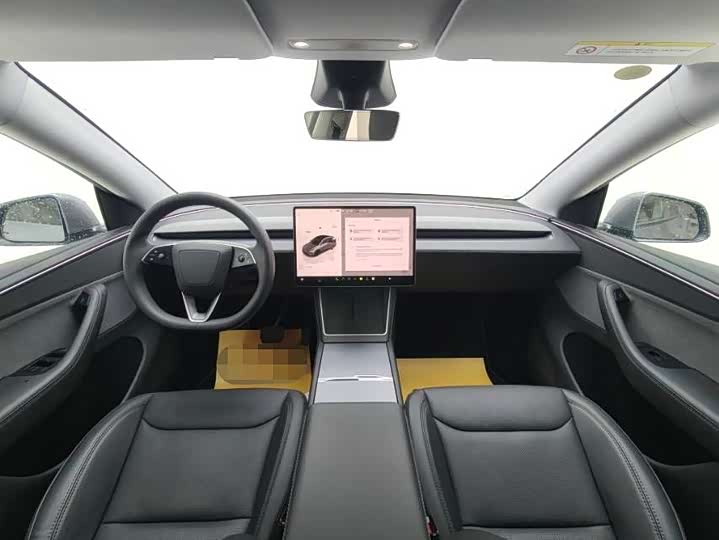 Фото 4 - Tesla Model Y