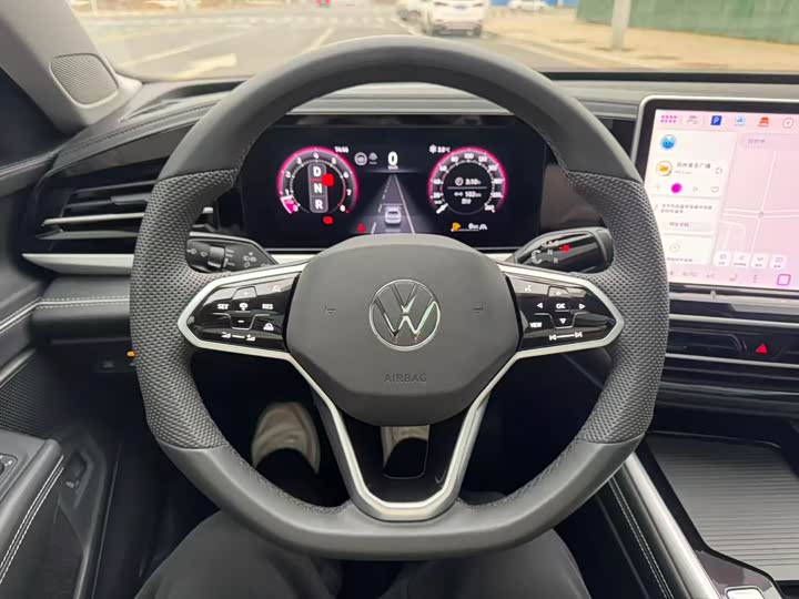 Фото 5 - Volkswagen Passat