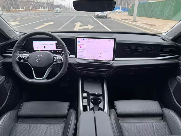 Фото 7 - Volkswagen Passat