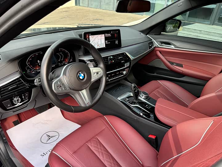 Фото 8 - BMW 5 Series