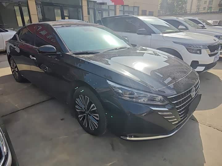 Фото 4 - Nissan Teana