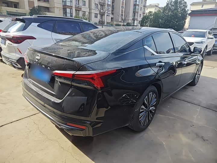 Фото 7 - Nissan Teana