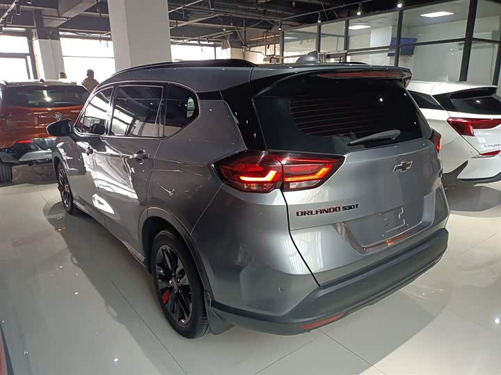 Фото 5 - Chevrolet Orlando