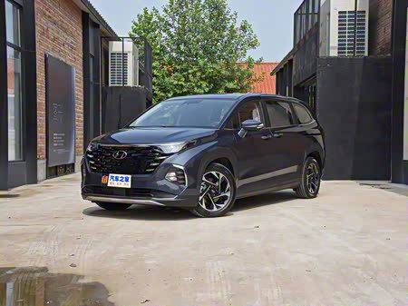 Фото 1 - Hyundai Custo