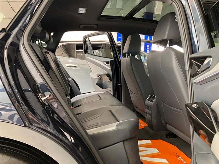 Фото 5 - Volkswagen ID.4 Crozz