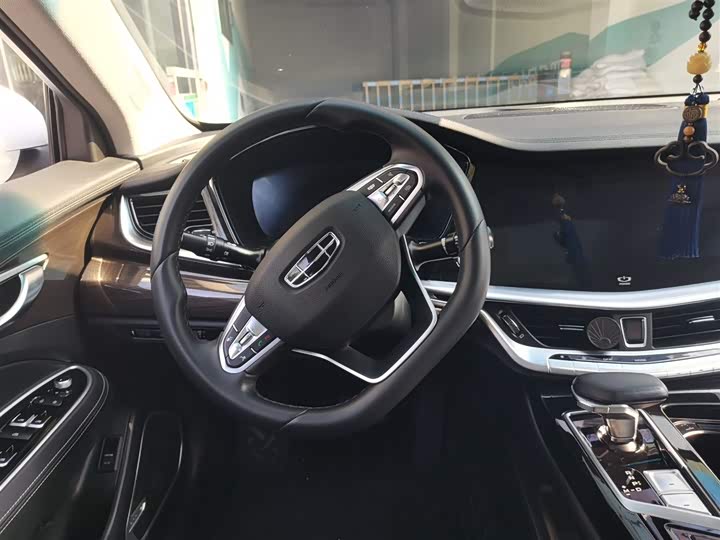 Фото 3 - Geely Emgrand GT