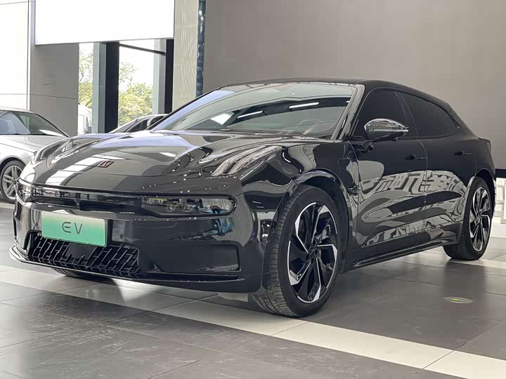 Фото 1 - Zeekr 001