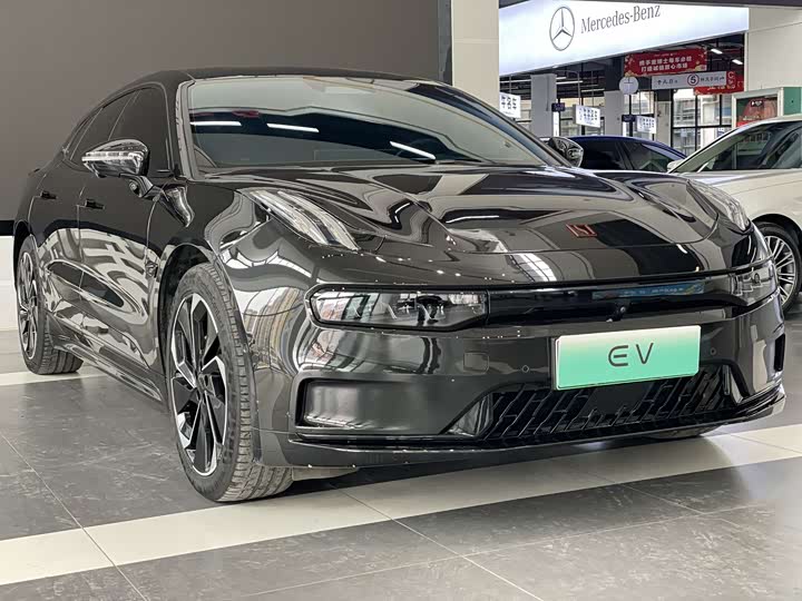 Фото 3 - Zeekr 001