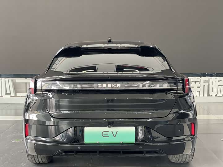 Фото 5 - Zeekr 001