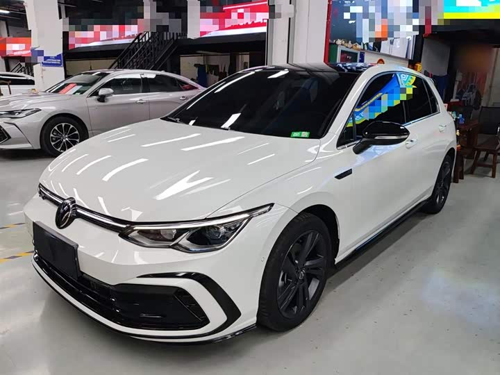 Фото 2 - Volkswagen Golf