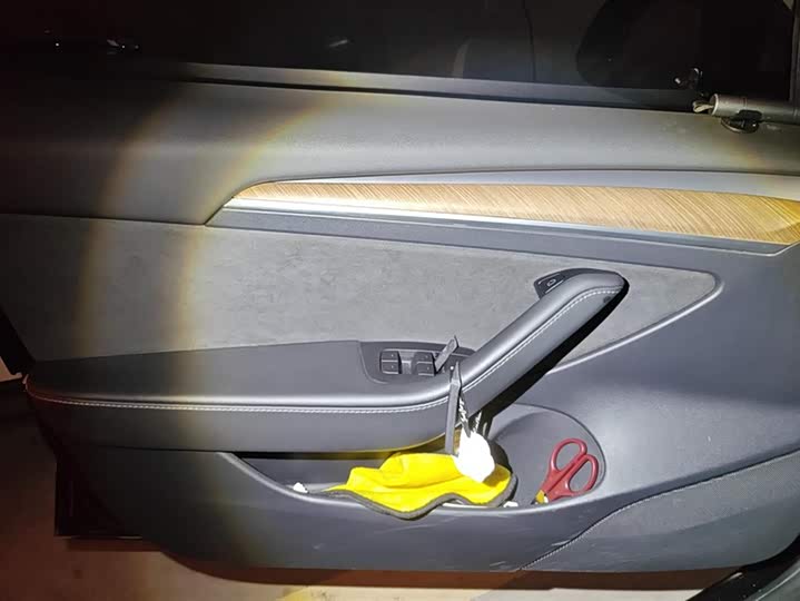 Фото 7 - Tesla Model 3