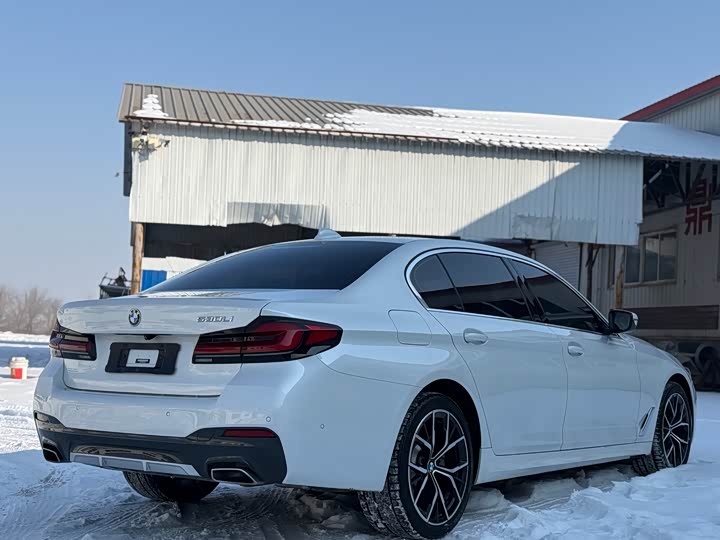 Фото 4 - BMW 5 Series