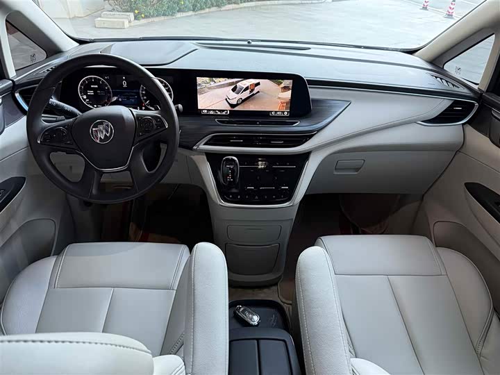 Фото 4 - Buick GL8 ES