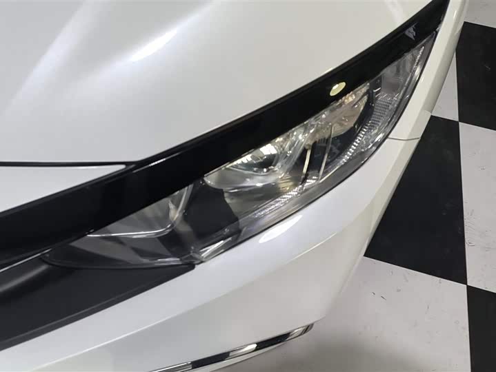 Фото 5 - Honda Civic