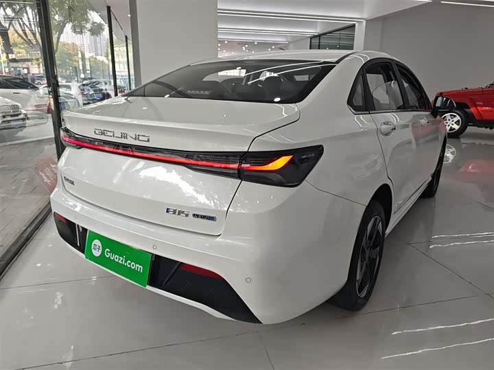 Photo 7 - Beijing EU5 Plus