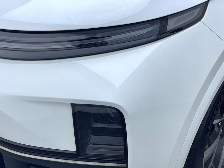 Фото 8 - LiXiang L7