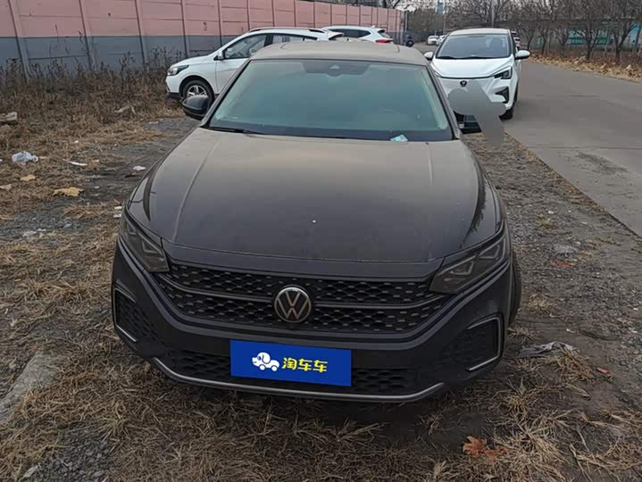 Фото 2 - Volkswagen Passat