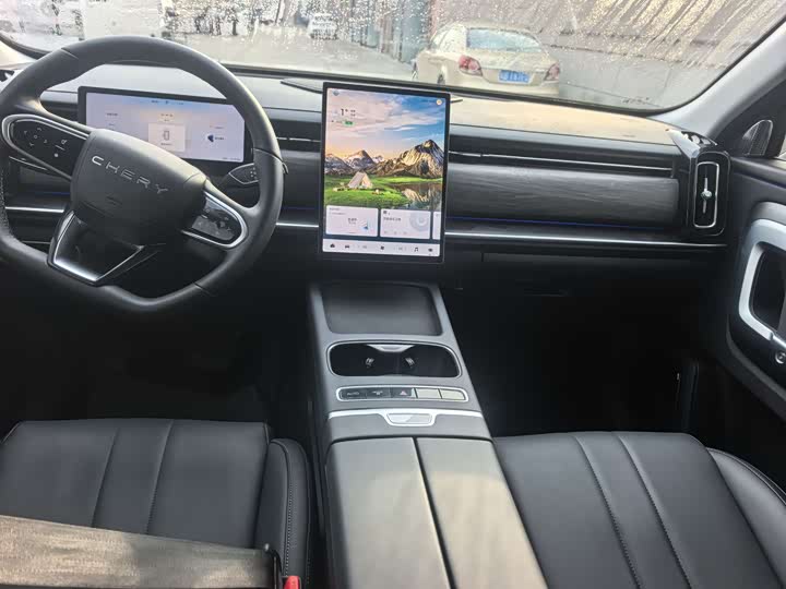 Фото 9 - Chery Tiggo 7 C-DM